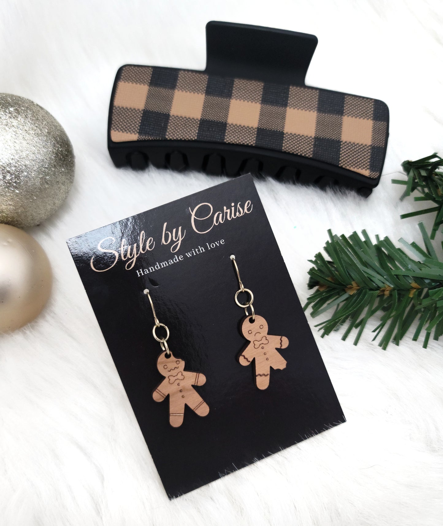 Mini gingerbread earrings