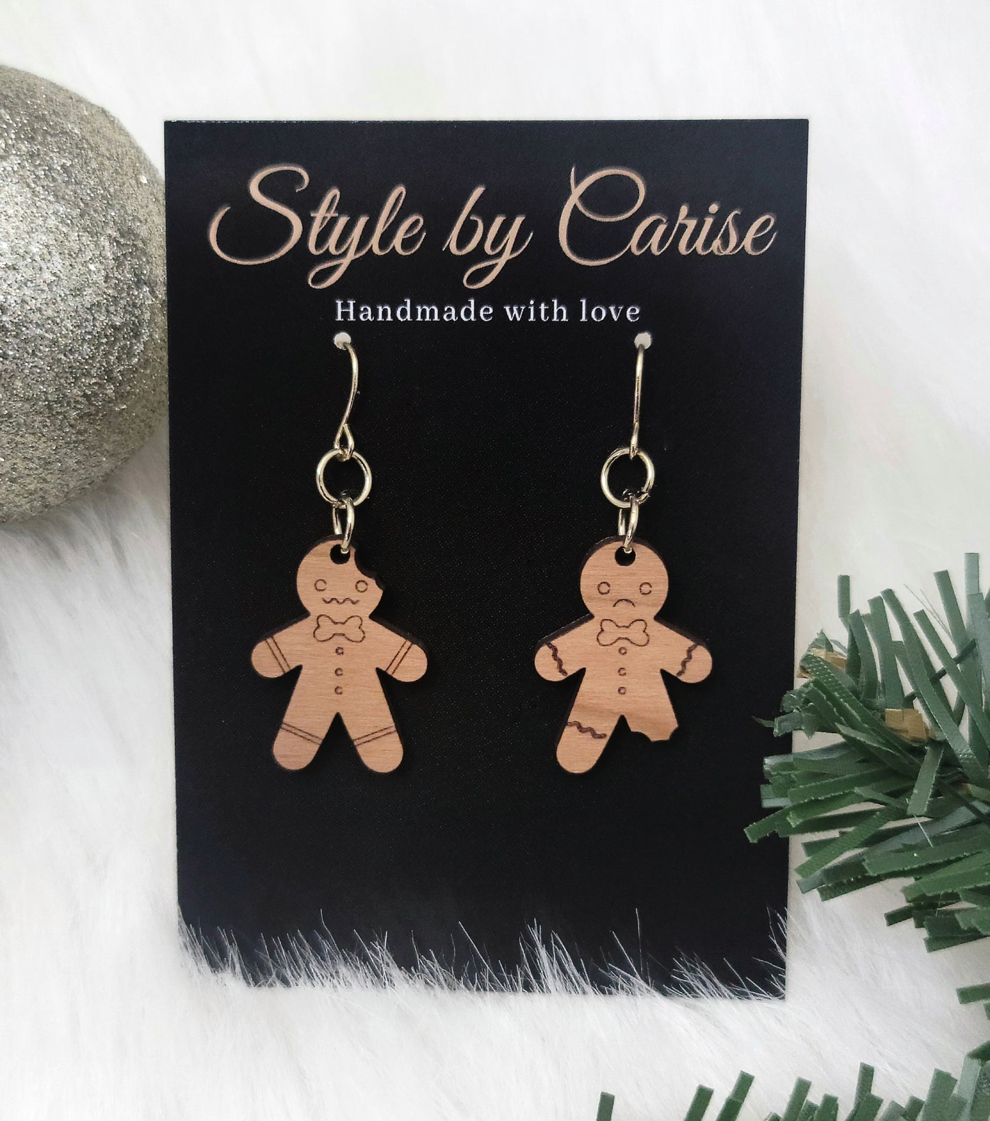 Mini gingerbread earrings