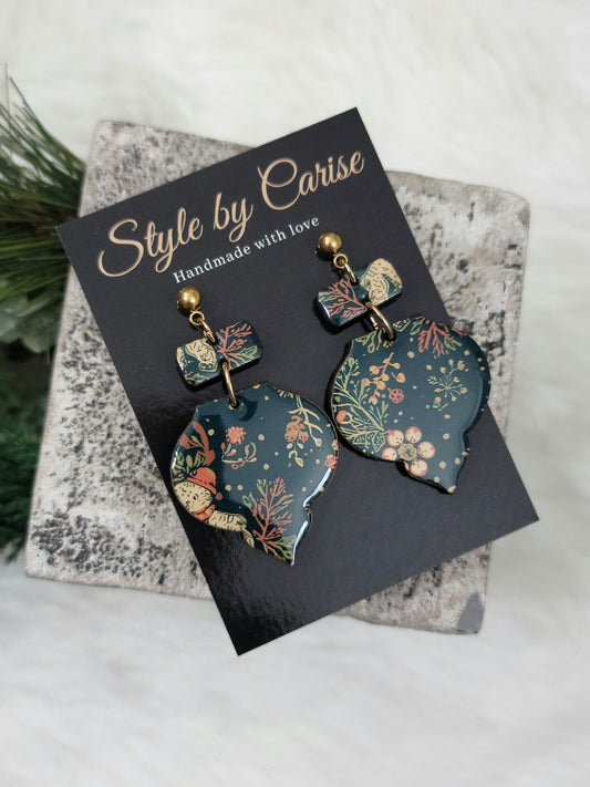 Christmas romance earrings
