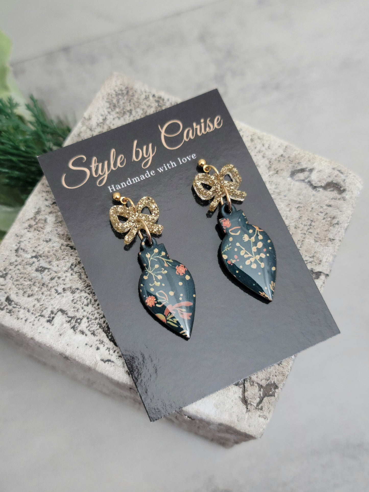 Romance Christmas light bow earrings