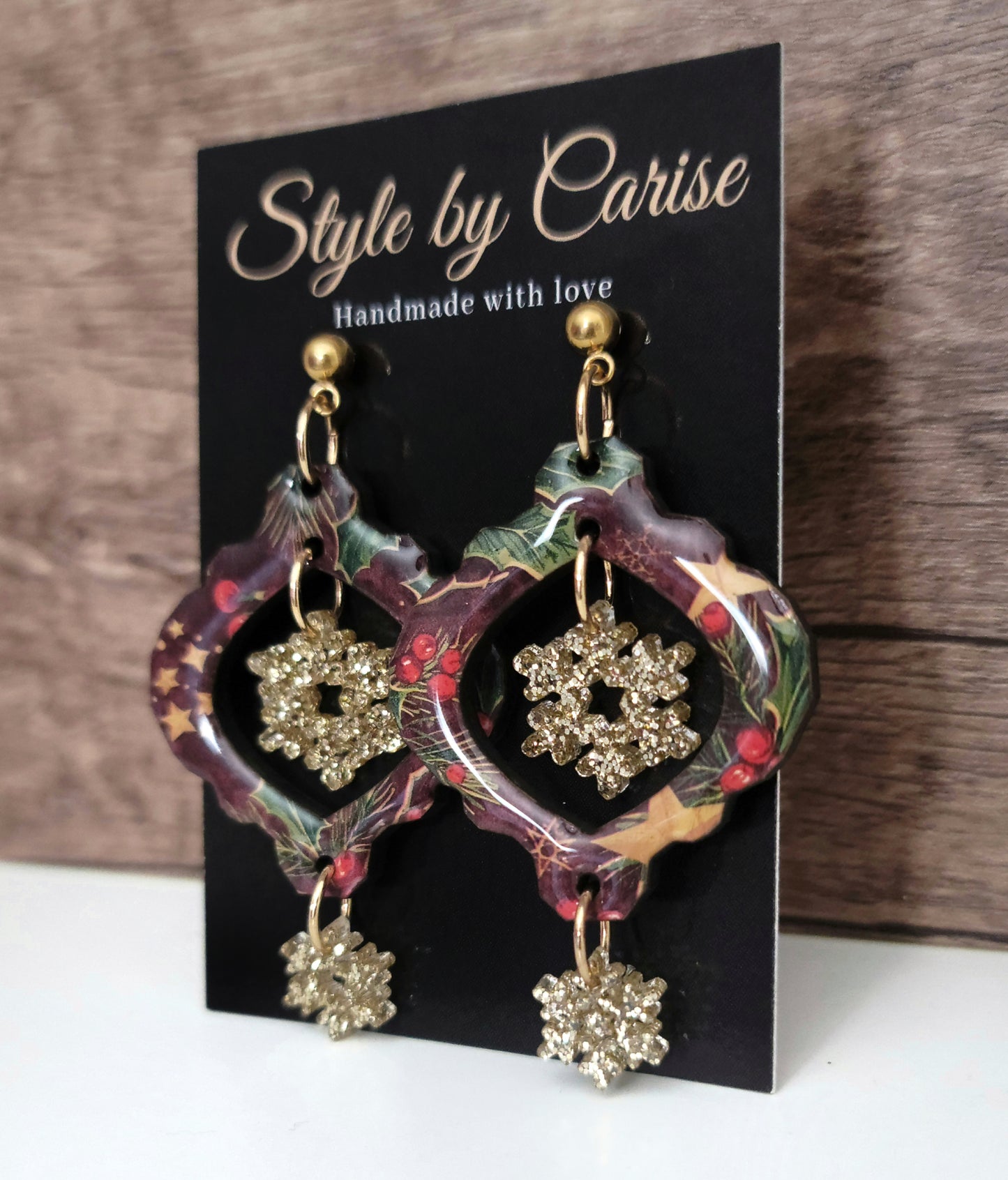 Snowflake cranberry kiss earrings